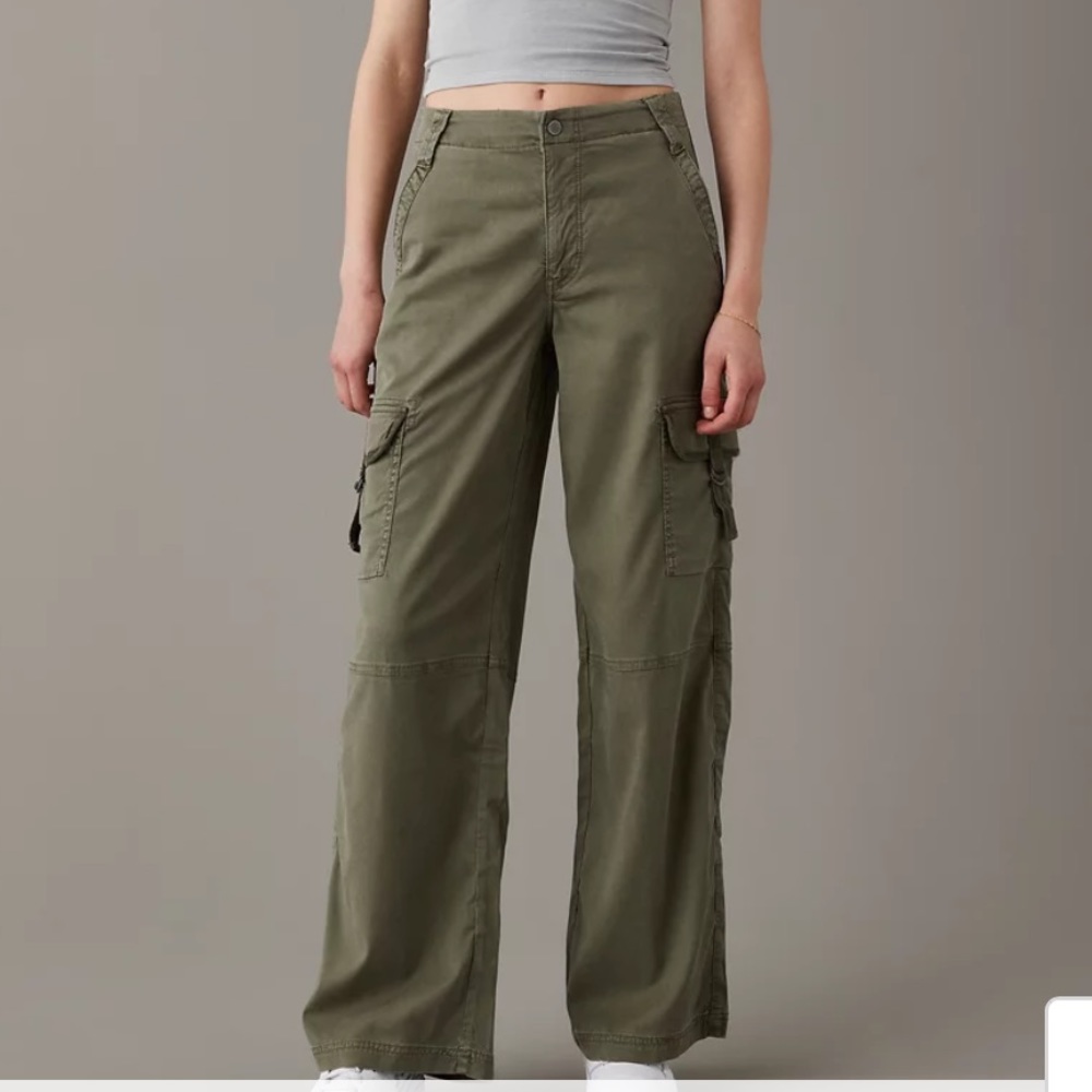AE 8L Dreamy Drape Stretch Super High-Waisted Baggy Wide-Leg Pant